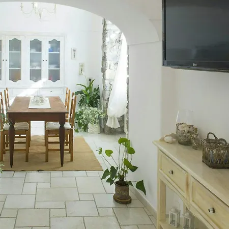 Hilltop Retreat Above With Sea Views Holiday home Positano